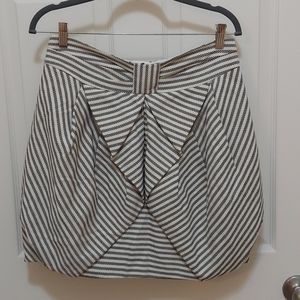 Eva Franco pleated bow front skirt size 10